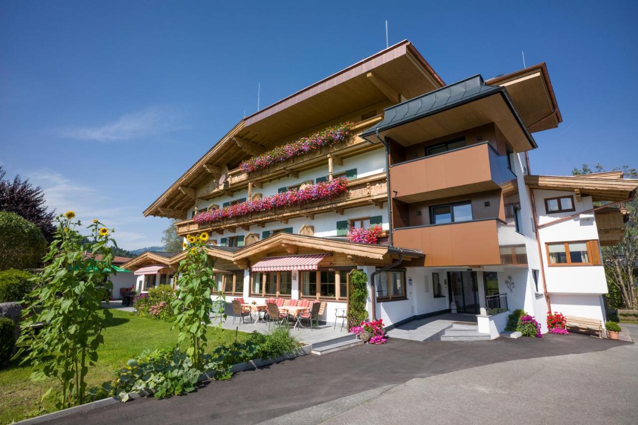 Fruehstueckspension Tannenhof Kirchberg in Tirol Bagian luar foto