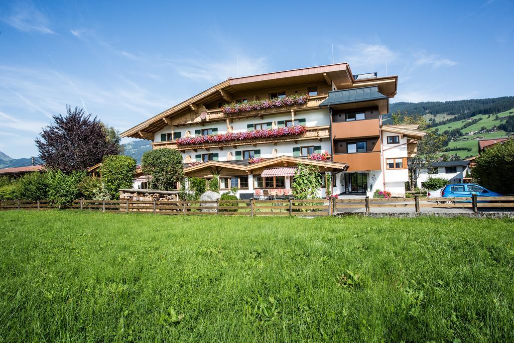 Fruehstueckspension Tannenhof Kirchberg in Tirol Bagian luar foto