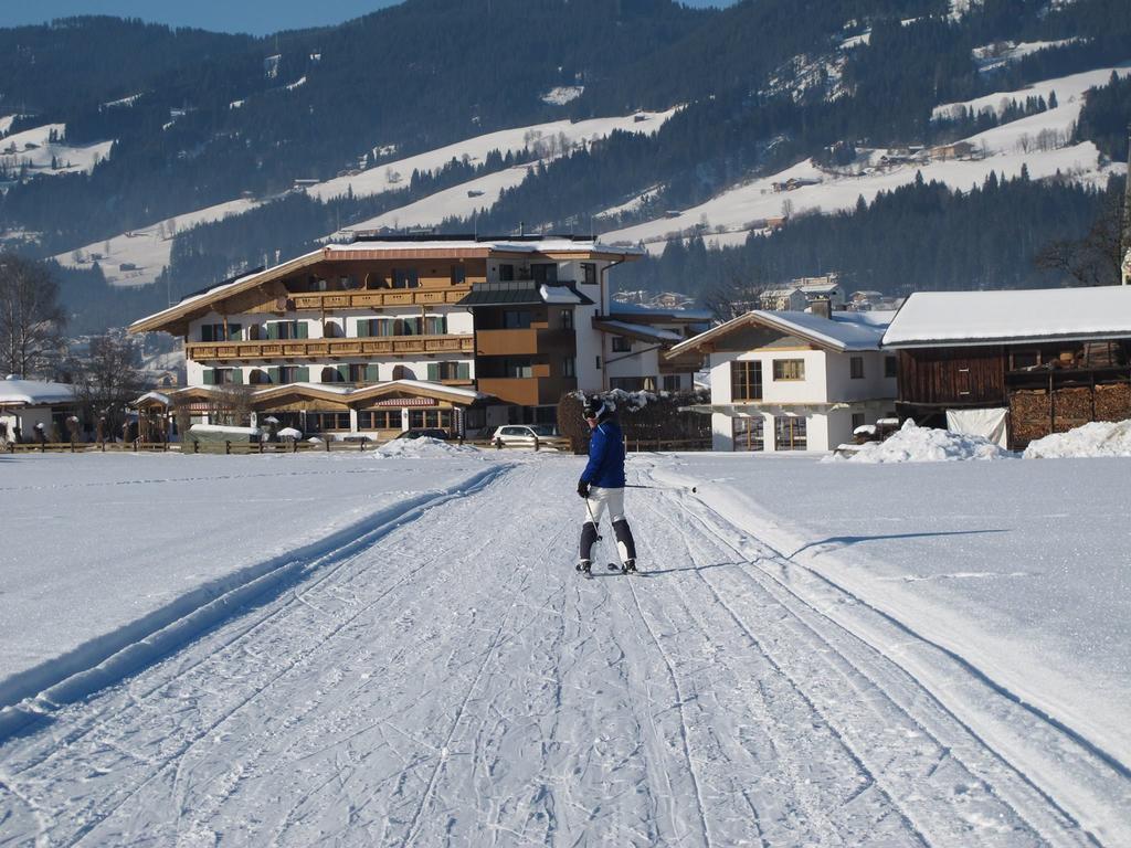 Fruehstueckspension Tannenhof Kirchberg in Tirol Bagian luar foto