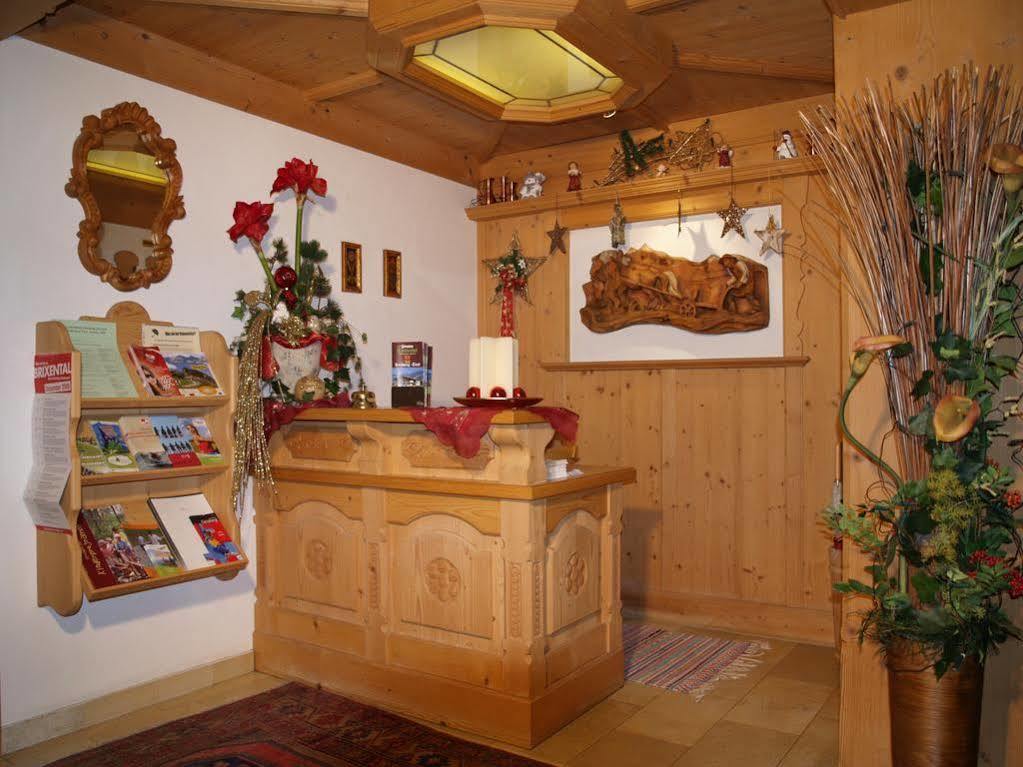 Fruehstueckspension Tannenhof Kirchberg in Tirol Bagian luar foto